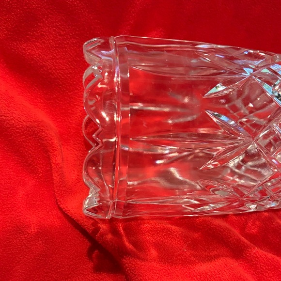 Vintage Clear Crystal Vase - Picture 3 of 8
